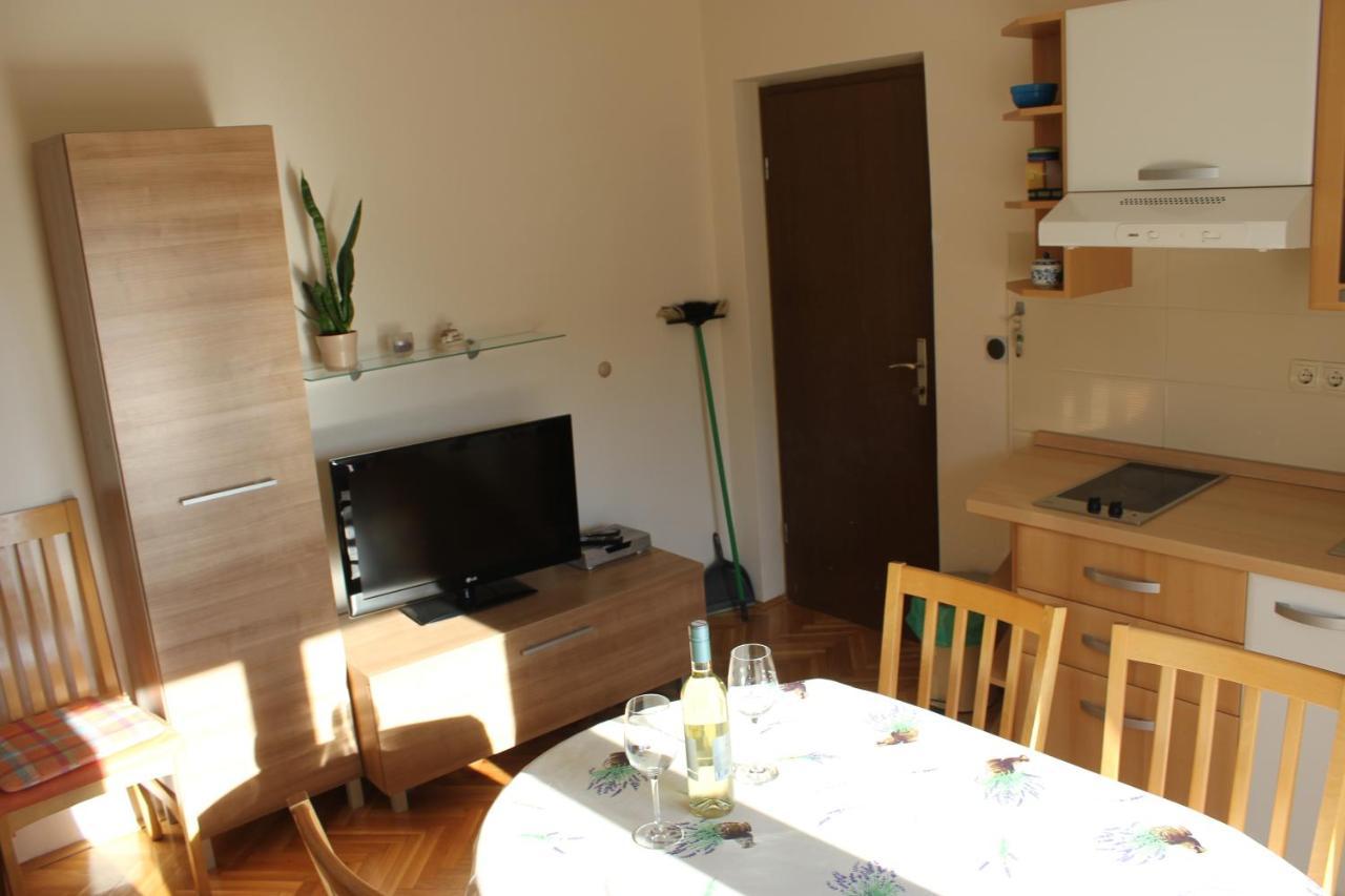 Omis Apartmani Mouse Exteriör bild
