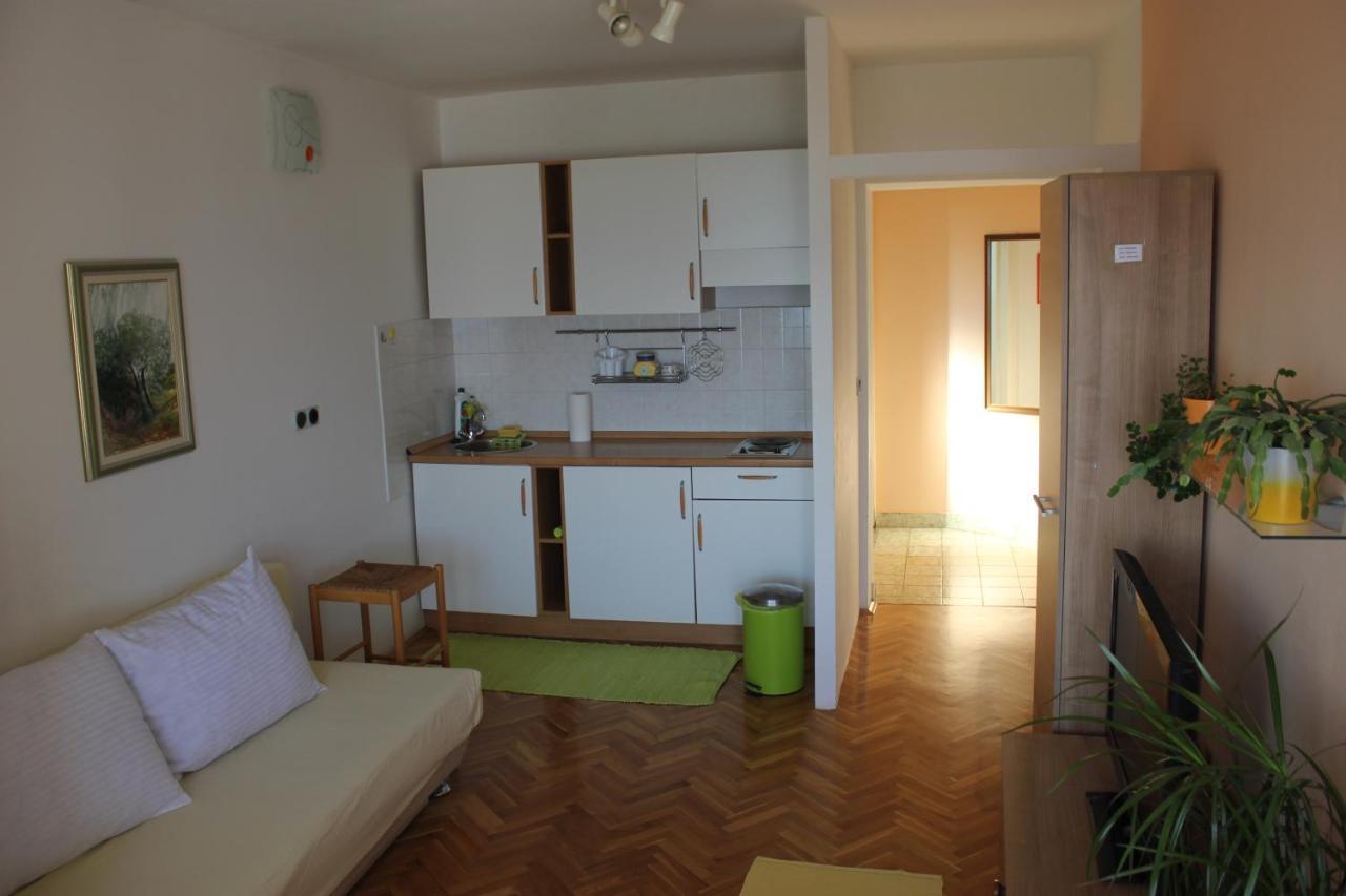 Omis Apartmani Mouse Exteriör bild