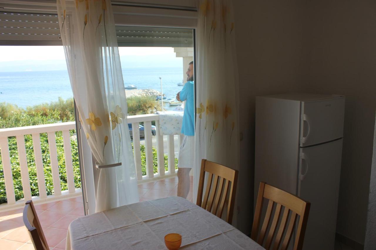 Omis Apartmani Mouse Exteriör bild